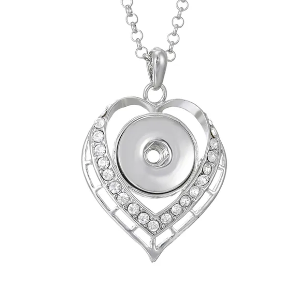 Lola's Heart Necklace in Silver