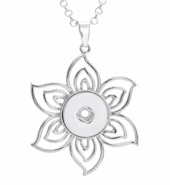 Sunflower Necklace in Silver